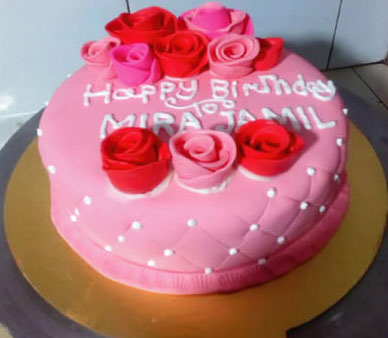 FOOD LAND CHOCOLATE CAKE